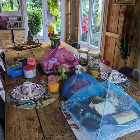 Au ' Bord Des Landes ' Frühstückspension Cazalis (Gironde)