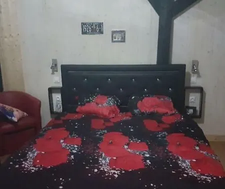 Bed & Breakfast Au ' Bord Des Landes '